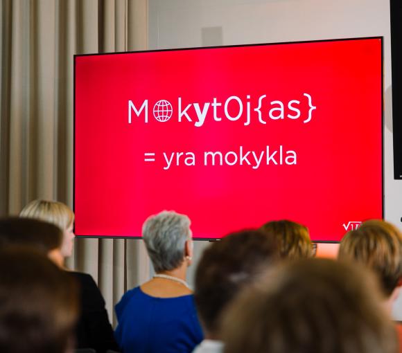 Projektas „Vilnius yra mokykla“ jau trečią kartą sveikina aktyviausius mokytojus