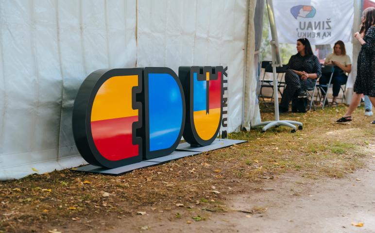Akimirkos iš diskusijų festivalio „Būtent!“