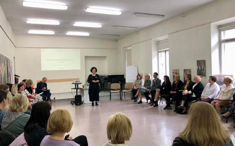 Įvyko baigiamasis švietimo įstaigų vadovų ir jų mentorių kompetencijų tobulinimo programos renginys
