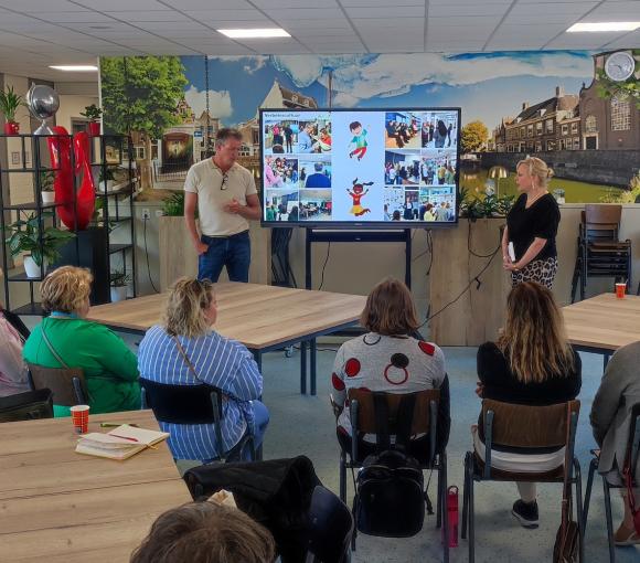 Vilniaus TŪM mokyklų pedagogės stažavosi Nyderlandų mokyklose, dirbančiose nuolatinio tobulinimo principais 